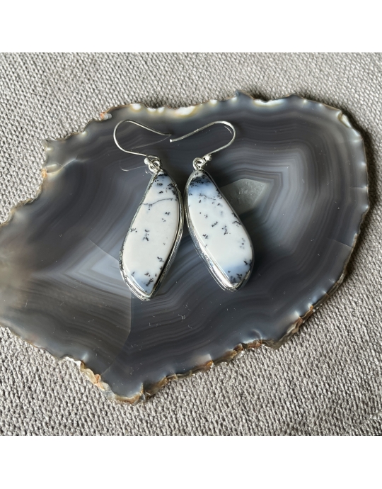 kõrvarõngad dendriitahhaadiga