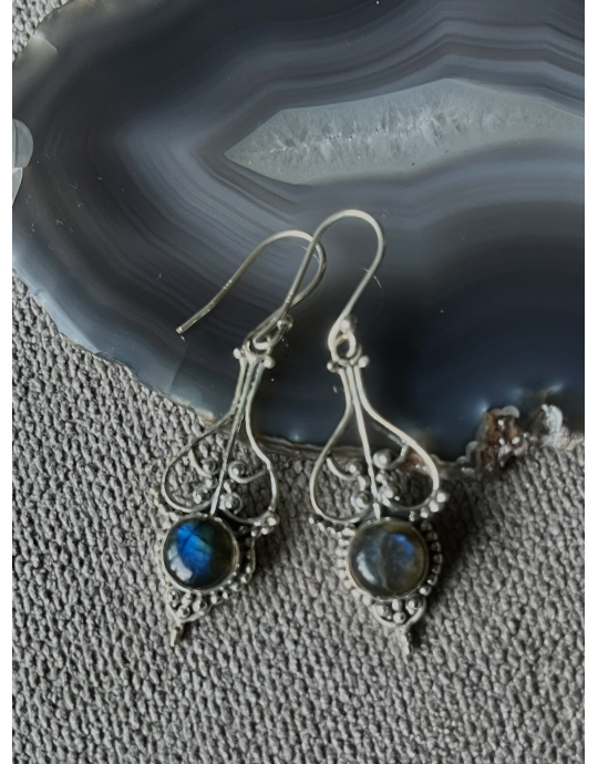 sterlinghõbe labradoriidiga