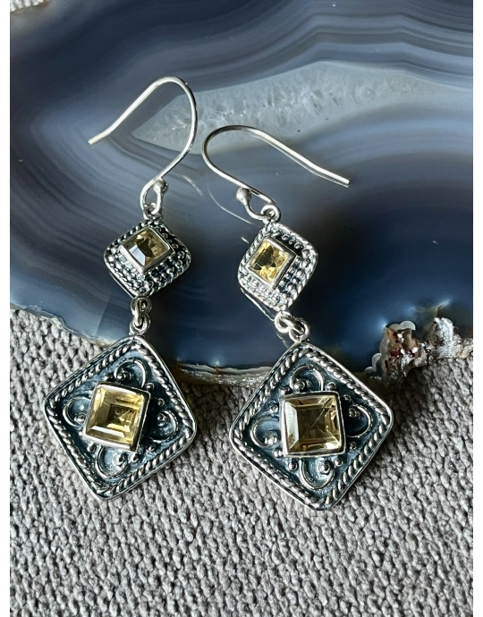 Tsitriiniga hõbekõrvarõngad