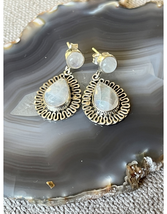 hõbedaast kõrvarõngad vikerkaare kuukiviga